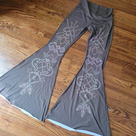 Teeki Pants - Teeki bell bottoms